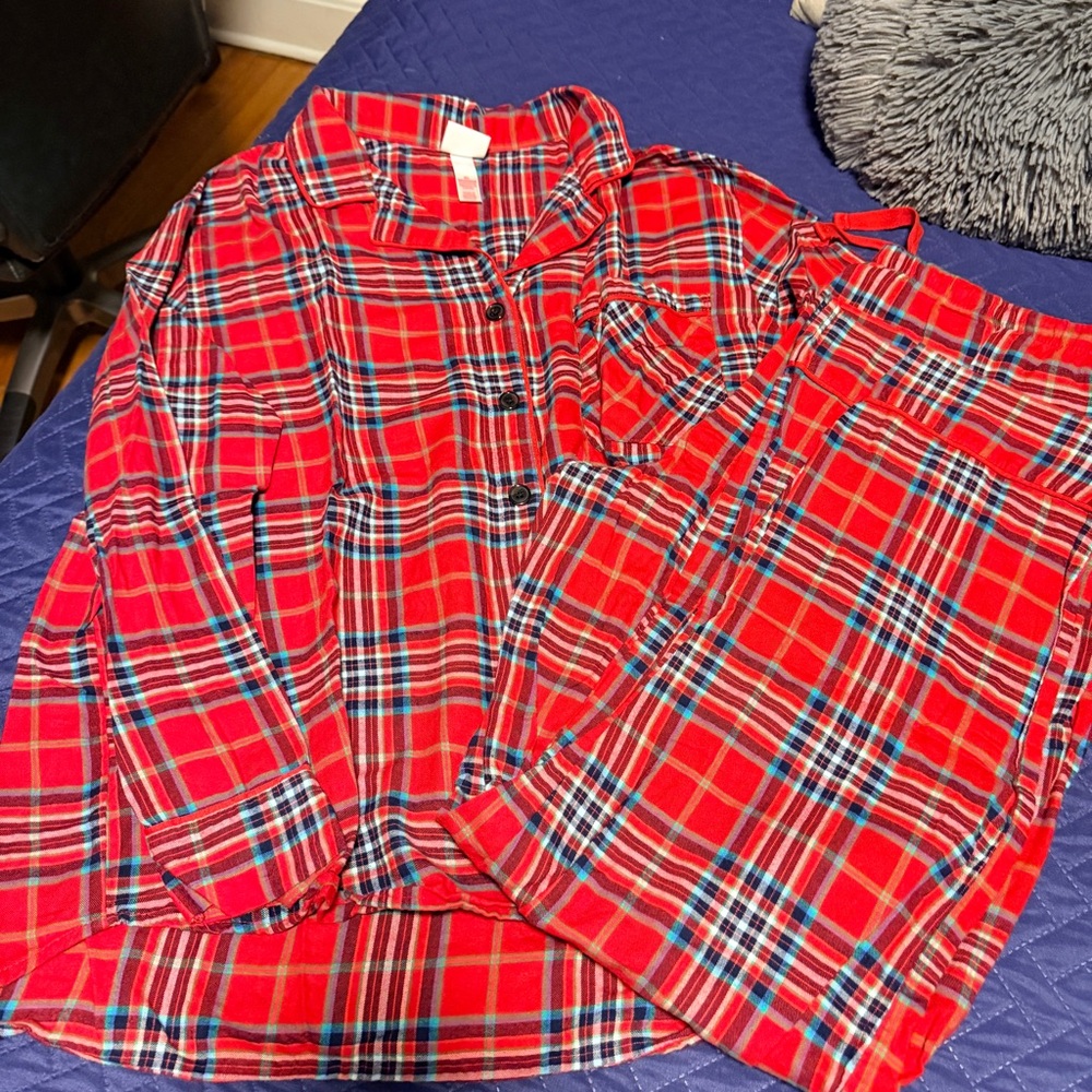 2 for $20! Wondershop Women’s Plaid Pajama Set - Red and Blue